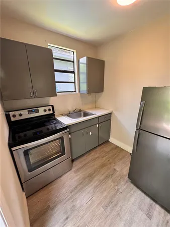 $1,300 | 784 Northwest 100th Street, Unit C, Miami, FL 33150