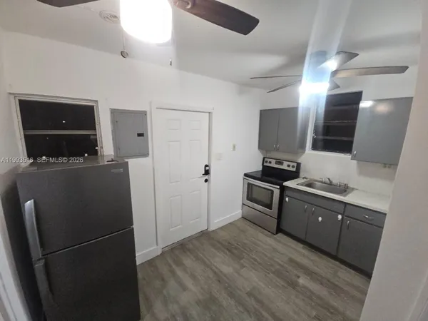 $1,300 | 784 Northwest 100th Street, Unit C, Miami, FL 33150
