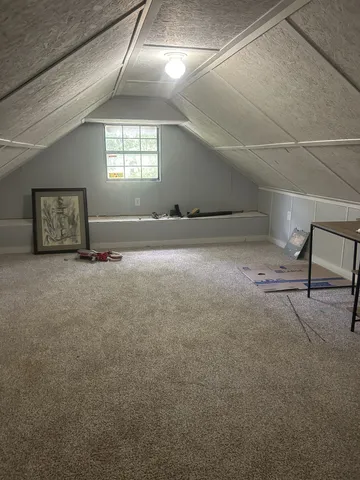 a view of empty room with window