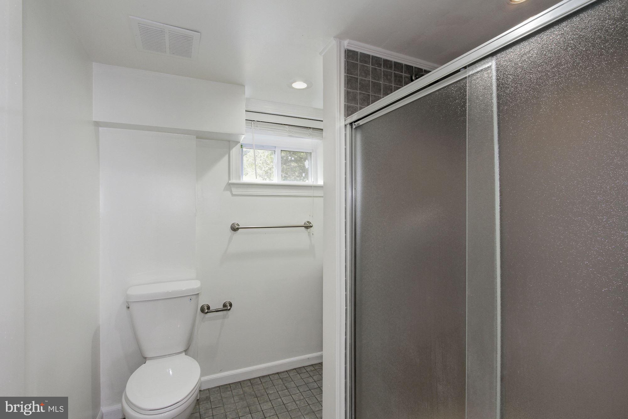 5710 Berwyn Road Berwyn Heights, MD 20740 - Photo 27 of 36 Gallery Image 27