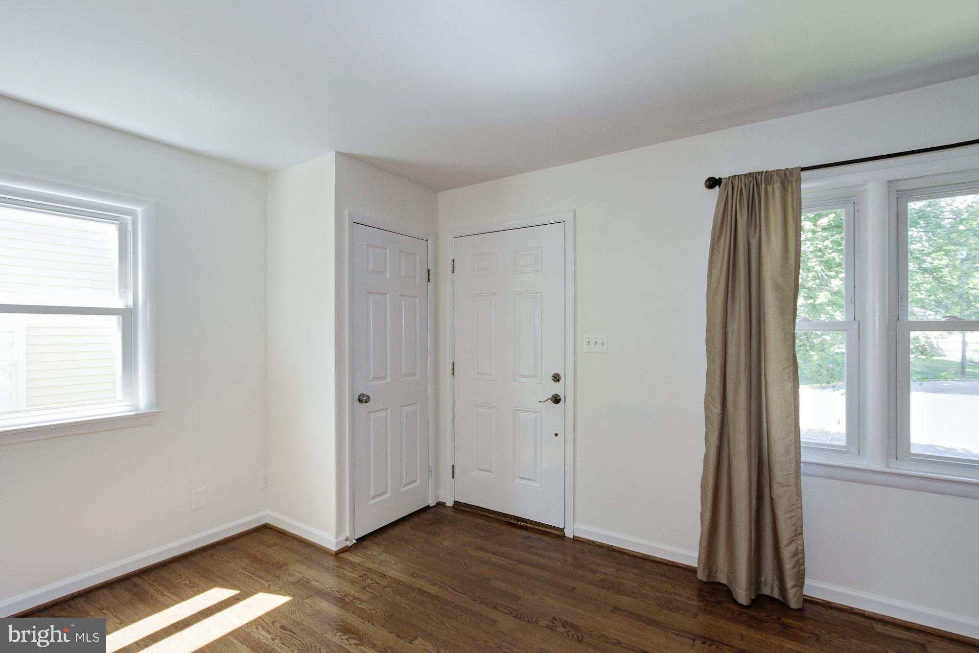 5710 Berwyn Road Berwyn Heights, MD 20740 - Photo 6 of 36 Gallery Image 6