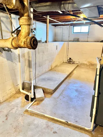 $119,900 | 222 East 29th Street, Muncie, IN 47302