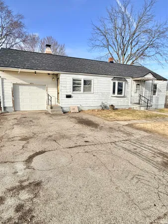 $119,900 | 222 East 29th Street, Muncie, IN 47302