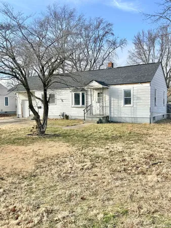 $119,900 | 222 East 29th Street, Muncie, IN 47302