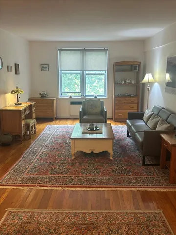 $298,000 | 72-61 113th Street, Unit 4P | Forest Hills