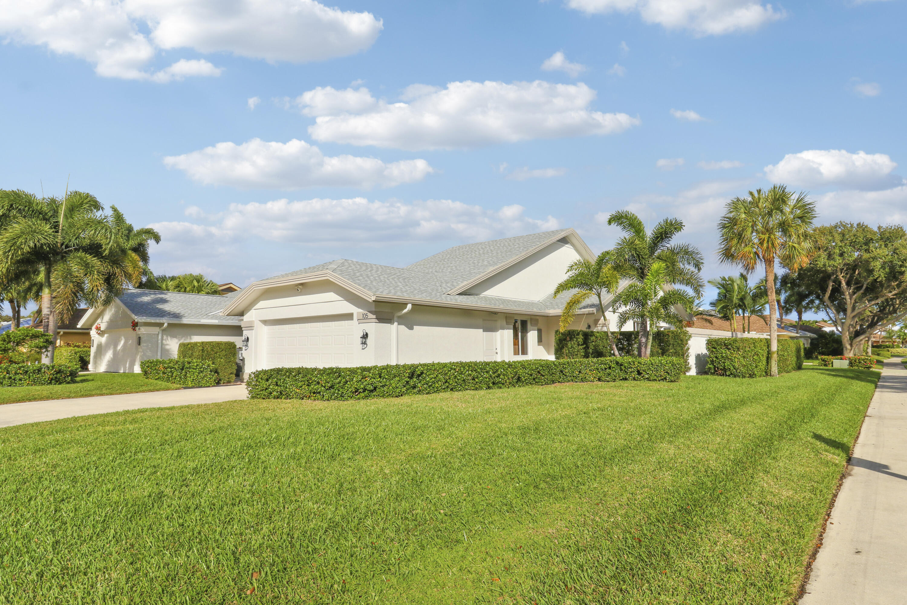 105 Ocean Pines Terrace Jupiter, FL 33477 - Photo 2 of 66 Front