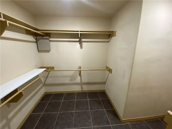 a view of utility room
