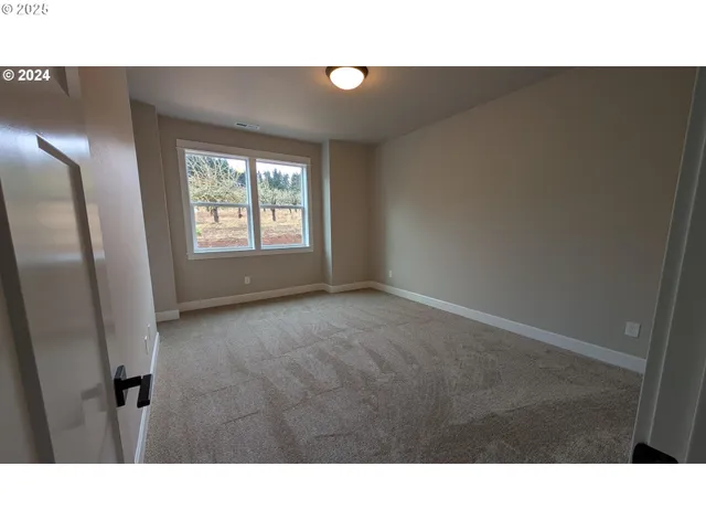 $1,100,000 | 16575 Southeast Woodland Heights Road, Amity, OR 97101