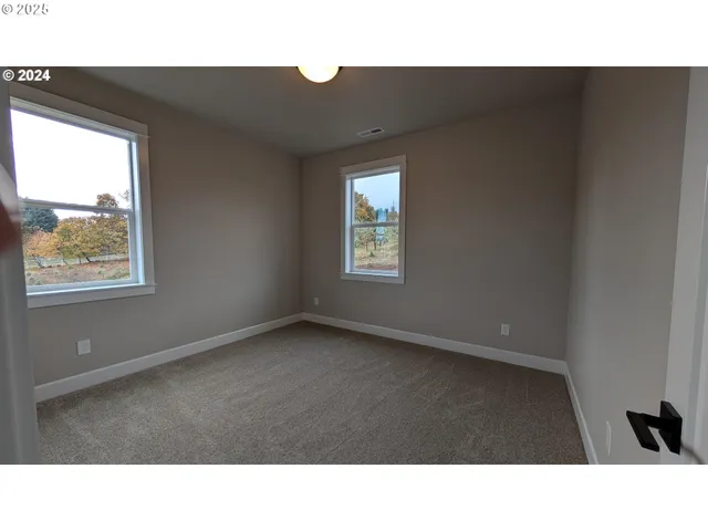 $1,100,000 | 16575 Southeast Woodland Heights Road, Amity, OR 97101