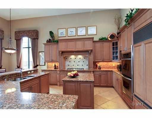 17792 Villa Club Way Boca Raton, FL 33496 - Photo 18 of 38 kitchen