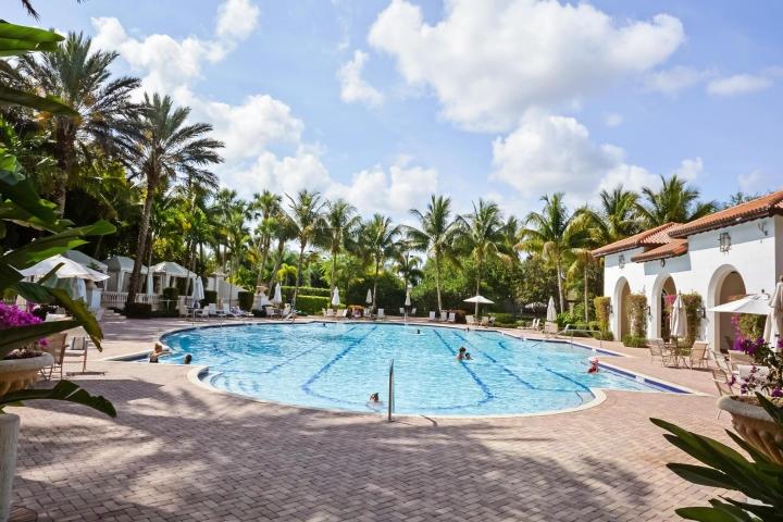 17792 Villa Club Way Boca Raton, FL 33496 - Photo 31 of 38 pool at club