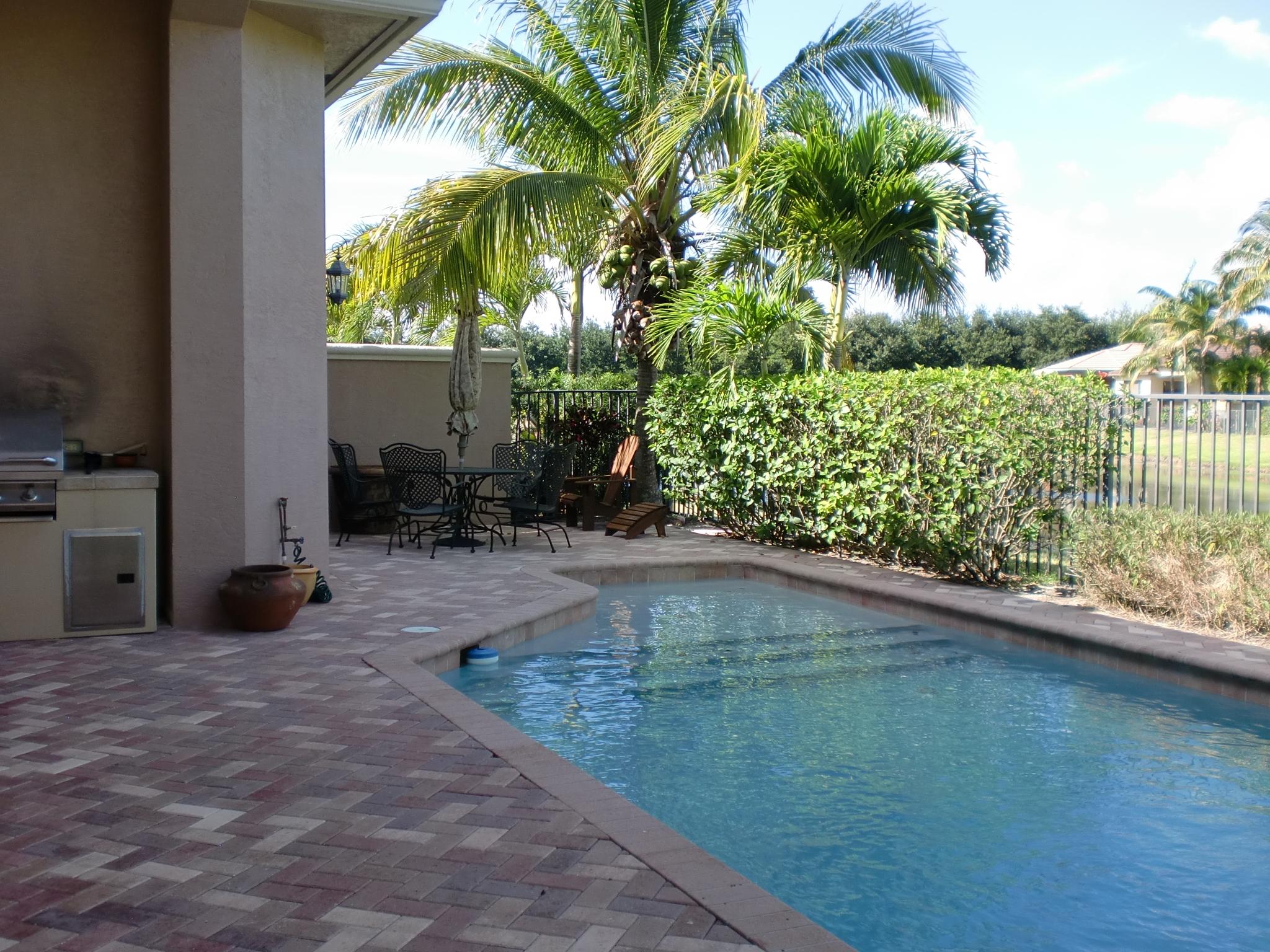 17792 Villa Club Way Boca Raton, FL 33496 - Photo 38 of 38 pool