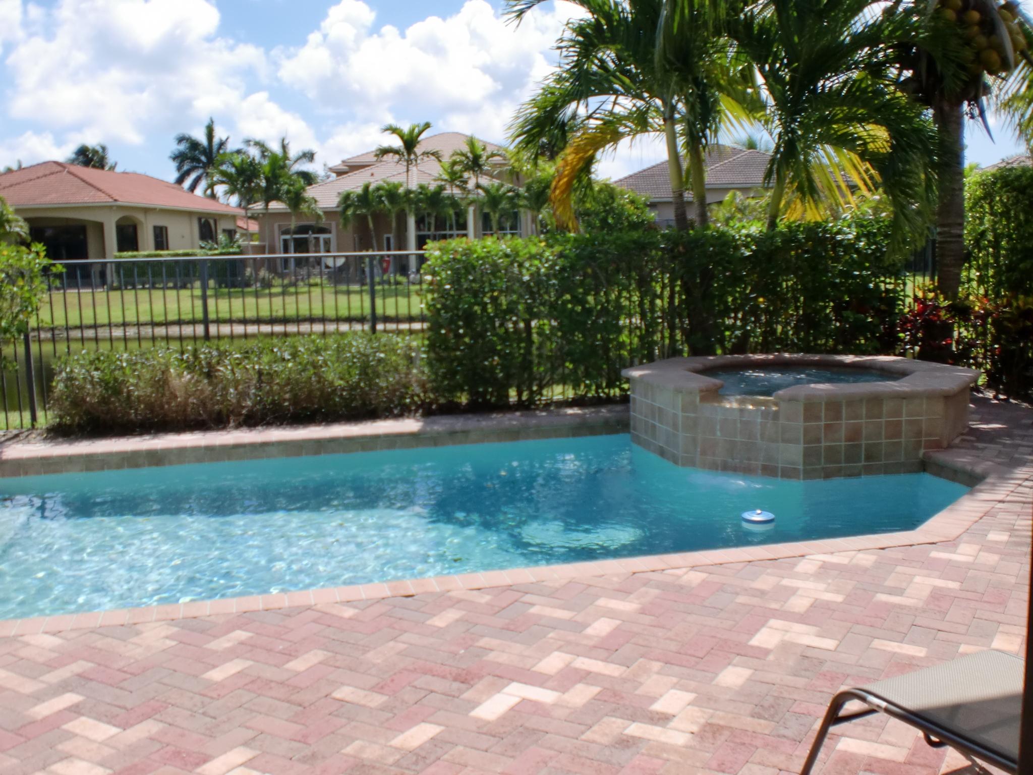 17792 Villa Club Way Boca Raton, FL 33496 - Photo 10 of 38 POOL