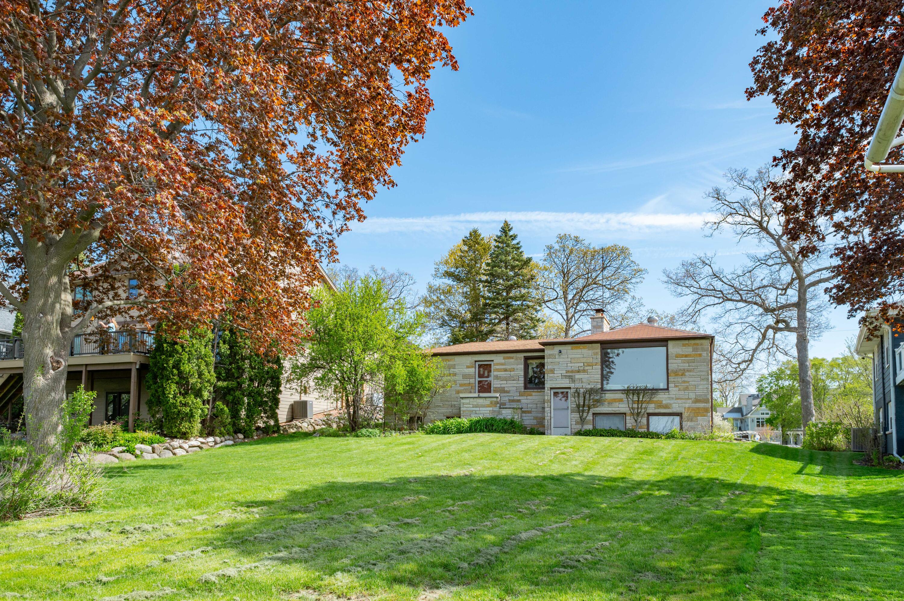 2717 Ridley Road Delafield, WI 53029 - Photo 5 of 12 RidleyRd-Exterior-9