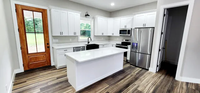 $375,000 | 251 Alvin C York Highway, Whitwell, TN 37397