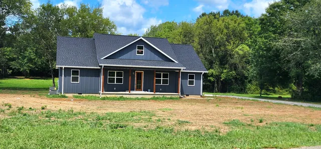 $375,000 | 251 Alvin C York Highway, Whitwell, TN 37397