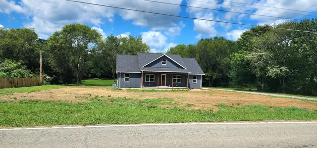 $375,000 | 251 Alvin C York Highway, Whitwell, TN 37397