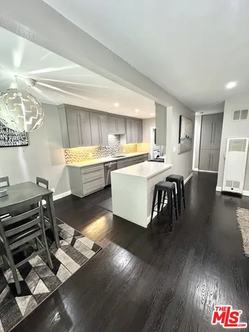 $2,275 | 50 Elm Avenue, Unit 5, Long Beach, CA 90802