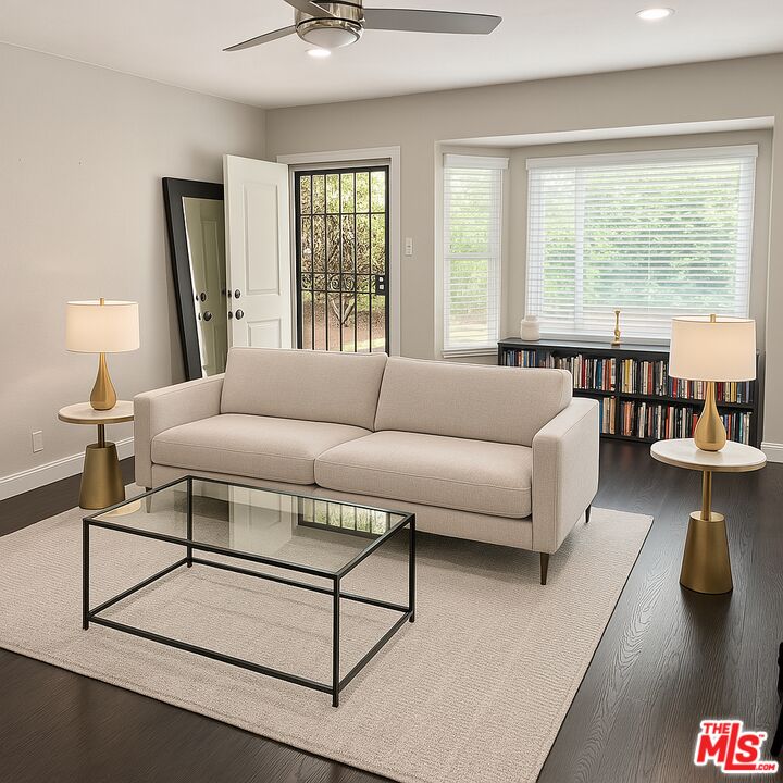 50 Elm Avenue, Unit 5 Long Beach, CA 90802 - Photo 8 of 44 a living room with furniture and a window