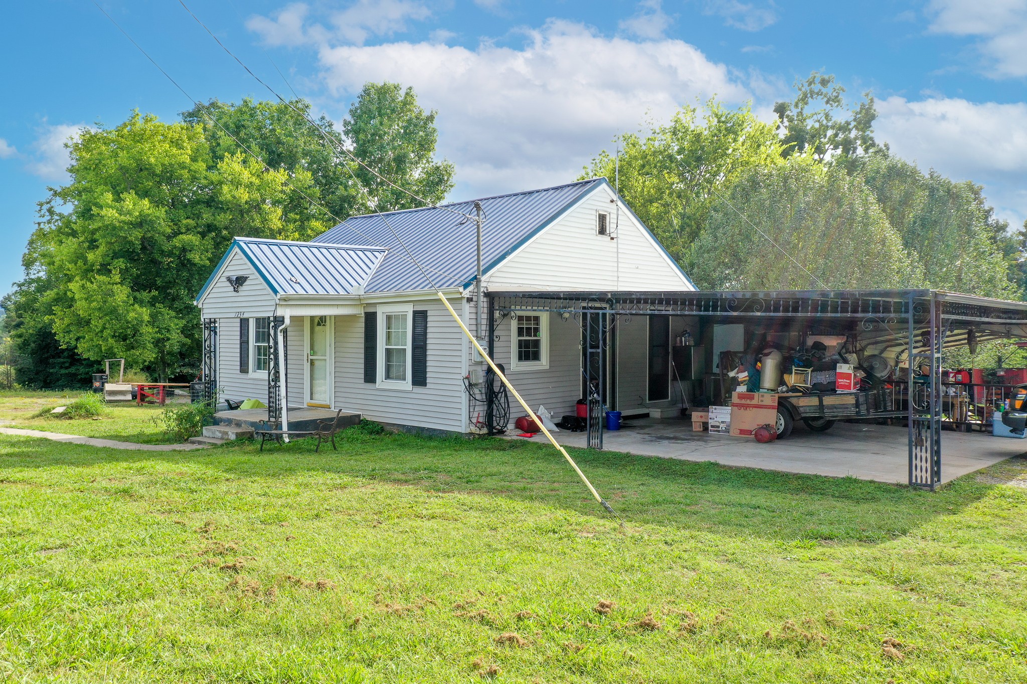 1234 Yell Road Lewisburg, TN 37091 - Photo 1 of 44 Gallery Image 1