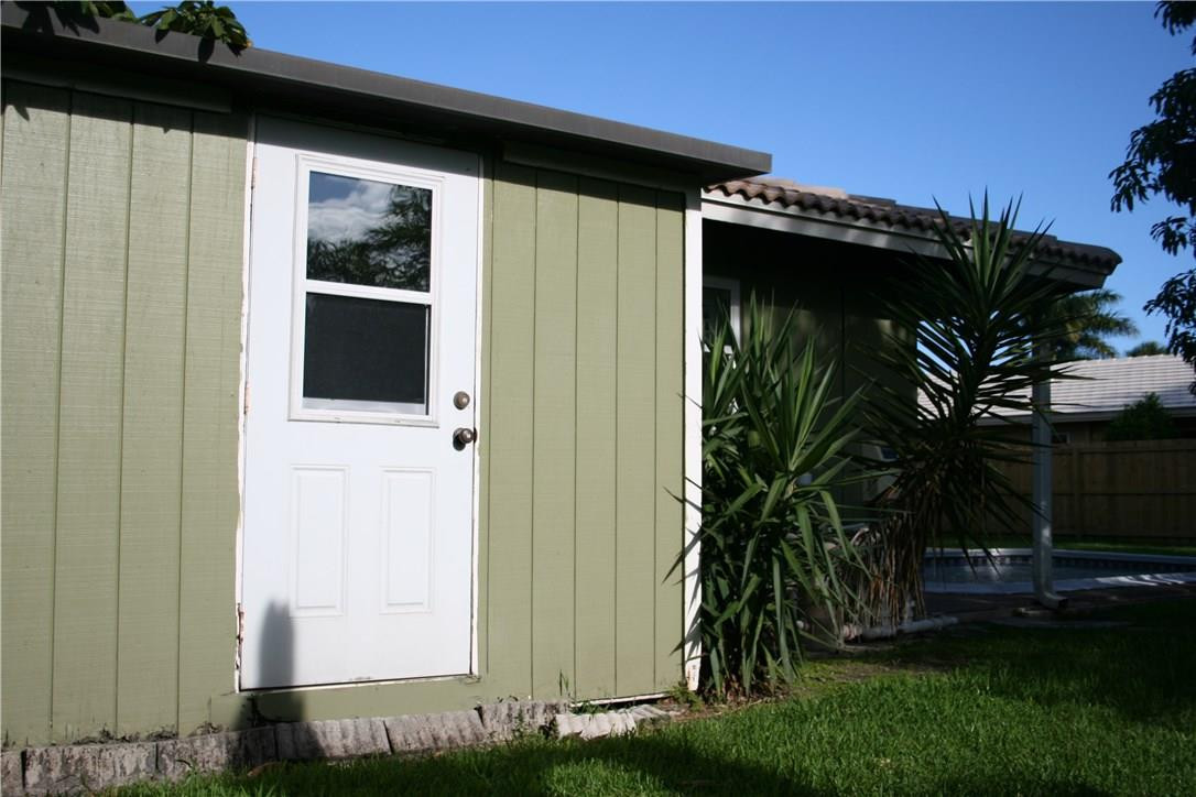 499 Northwest 10th Court Boca Raton, FL 33486 - Photo 33 of 34 Photo 33