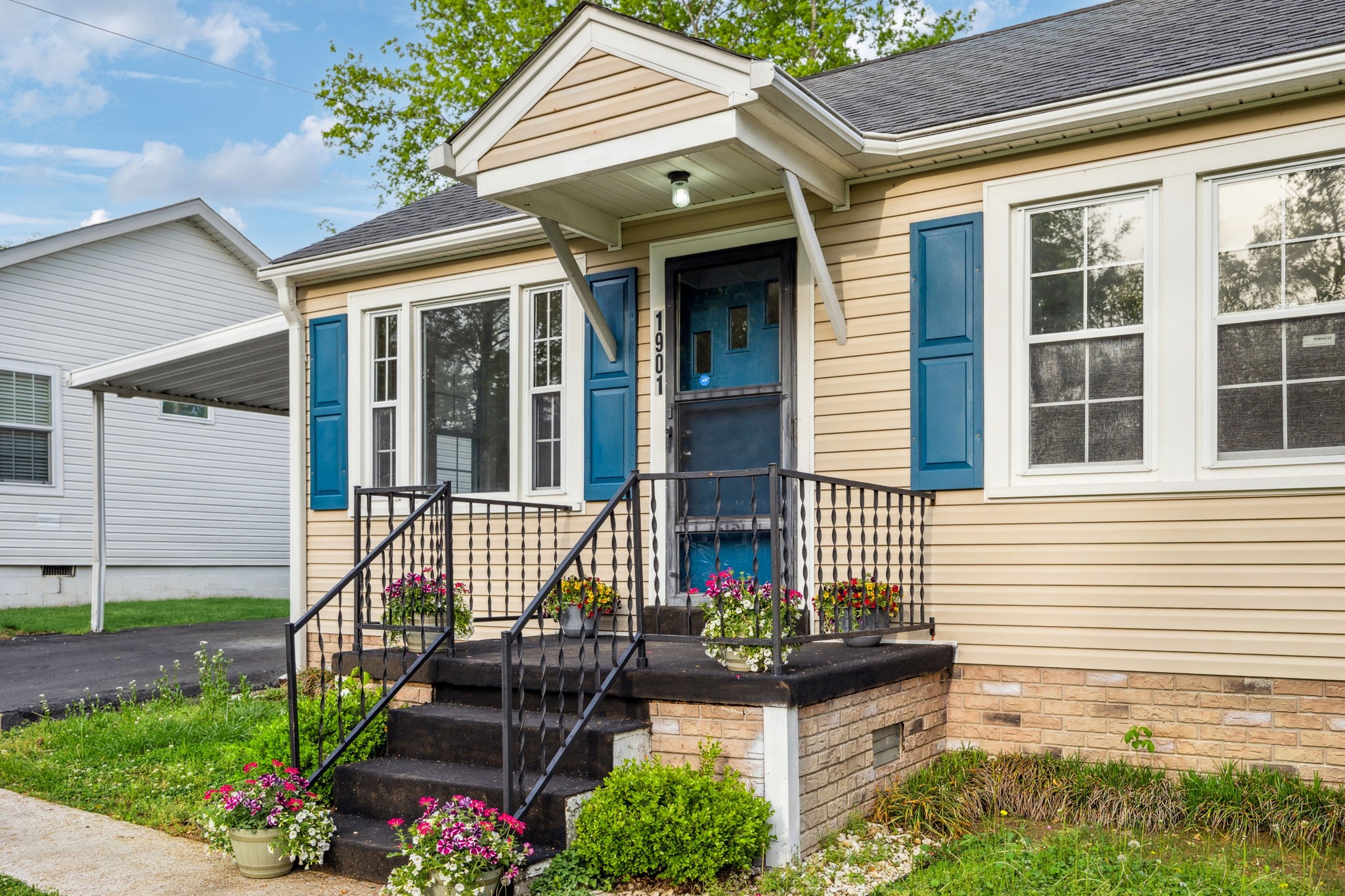 1901 Cherry Street Columbia, TN 38401 - Photo 5 of 58