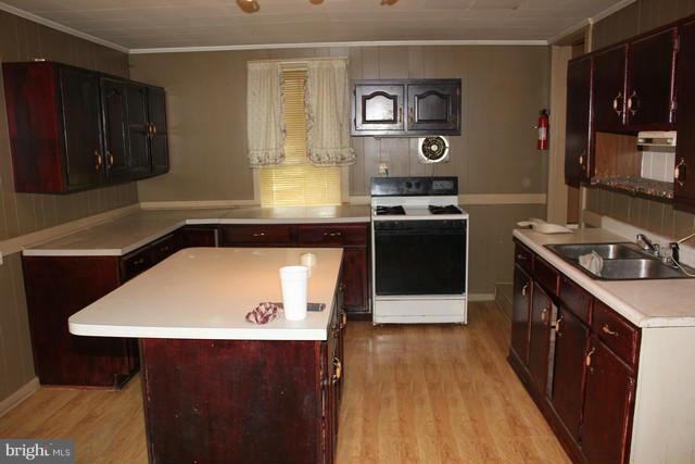 1867 Carrolls Tract Road Orrtanna, PA 17353 - Photo 3 of 20 Kitchen