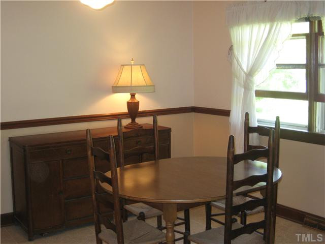 2809 Buffalo Road Smithfield, NC 27577 - Photo 5 of 17 Photo 5