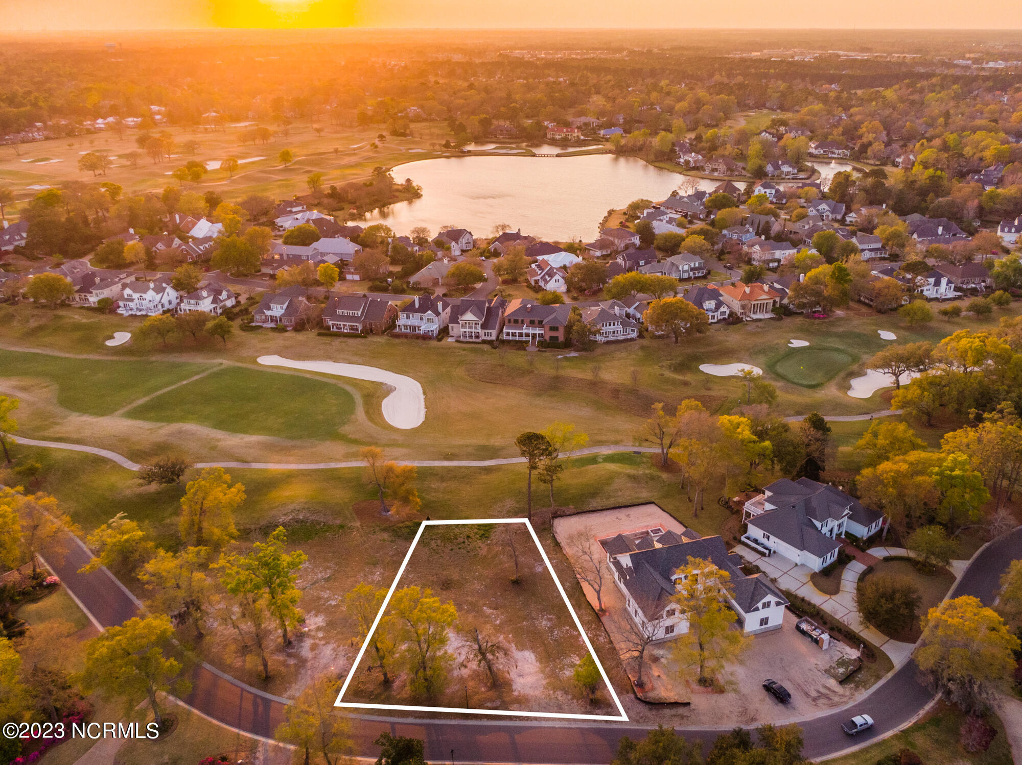 1400 Landfall Drive Wilmington, NC 28405 - Photo 2 of 13 3-large-2000px