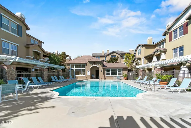 $639,900 | 4514 Via Presidio, Camarillo, CA 93012