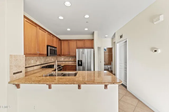 $639,900 | 4514 Via Presidio, Camarillo, CA 93012