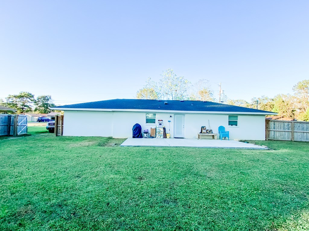 693 Willow Road Slocomb, AL 36375 - Photo 16 of 18