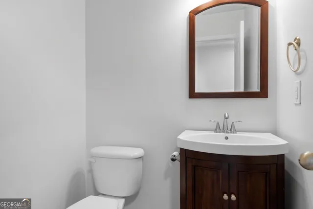 $374,500 | 403 Avant Road, Eatonton, GA 31024