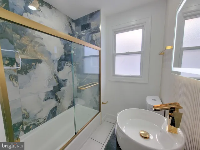 $329,999 | 1016 Whitby Avenue, Lansdowne, PA 19050