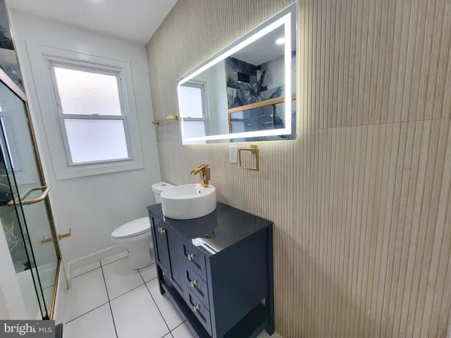 $329,999 | 1016 Whitby Avenue, Lansdowne, PA 19050