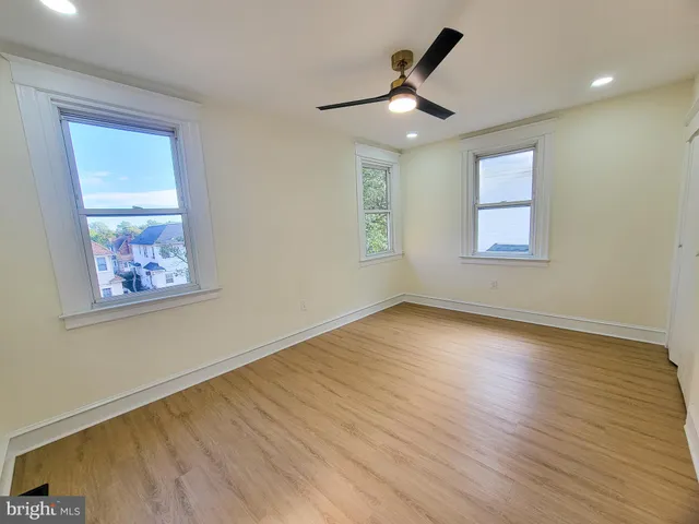 $329,999 | 1016 Whitby Avenue, Lansdowne, PA 19050