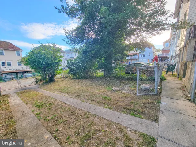 $329,999 | 1016 Whitby Avenue, Lansdowne, PA 19050