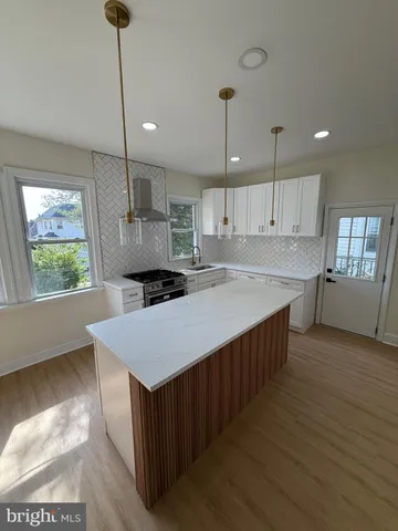 $329,999 | 1016 Whitby Avenue, Lansdowne, PA 19050