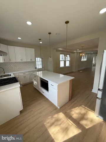 $329,999 | 1016 Whitby Avenue, Lansdowne, PA 19050