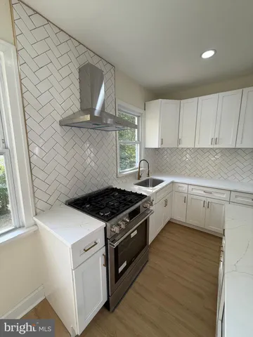 $329,999 | 1016 Whitby Avenue, Lansdowne, PA 19050