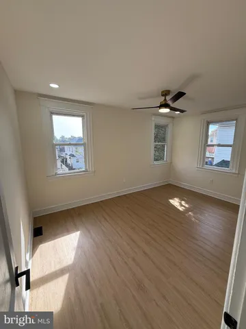 $329,999 | 1016 Whitby Avenue, Lansdowne, PA 19050