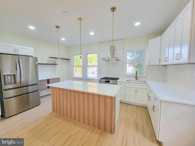 $329,999 | 1016 Whitby Avenue, Lansdowne, PA 19050