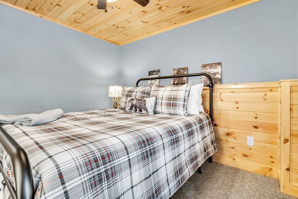 396 Rowe Hill Road Greenwood, ME 04255 - Photo 35 of 44 76-print-DSC01835