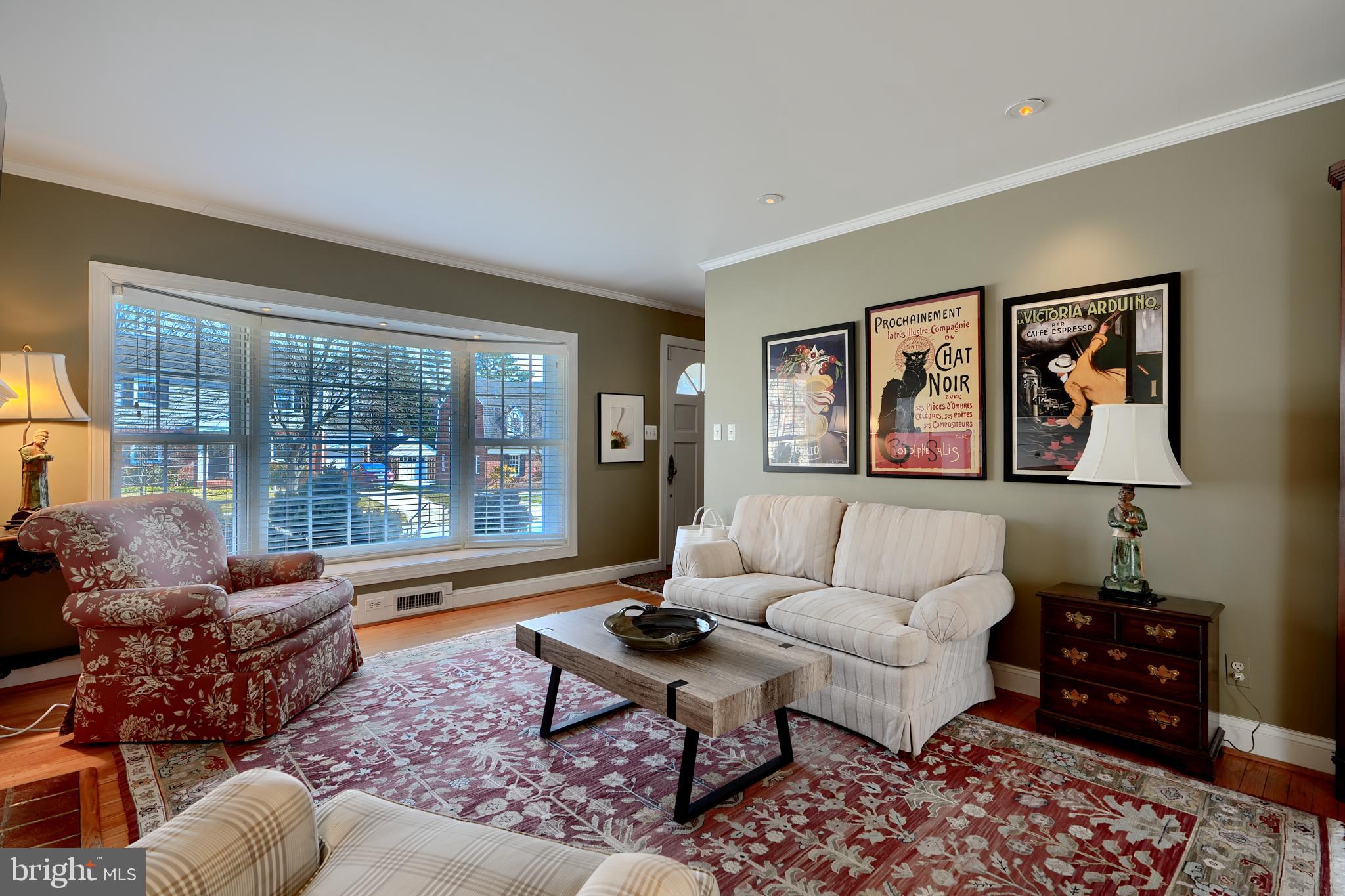 628 Piccadilly Road Baltimore, MD 21204 - Photo 5 of 71