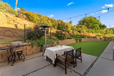 a view of an outdoor space and a yard