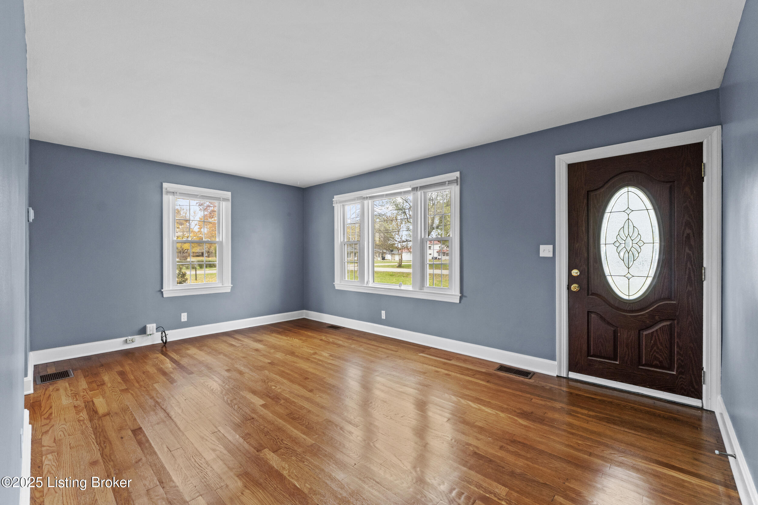 2906 Ralph Avenue Louisville, KY 40216 - Photo 10 of 32 dsc08661