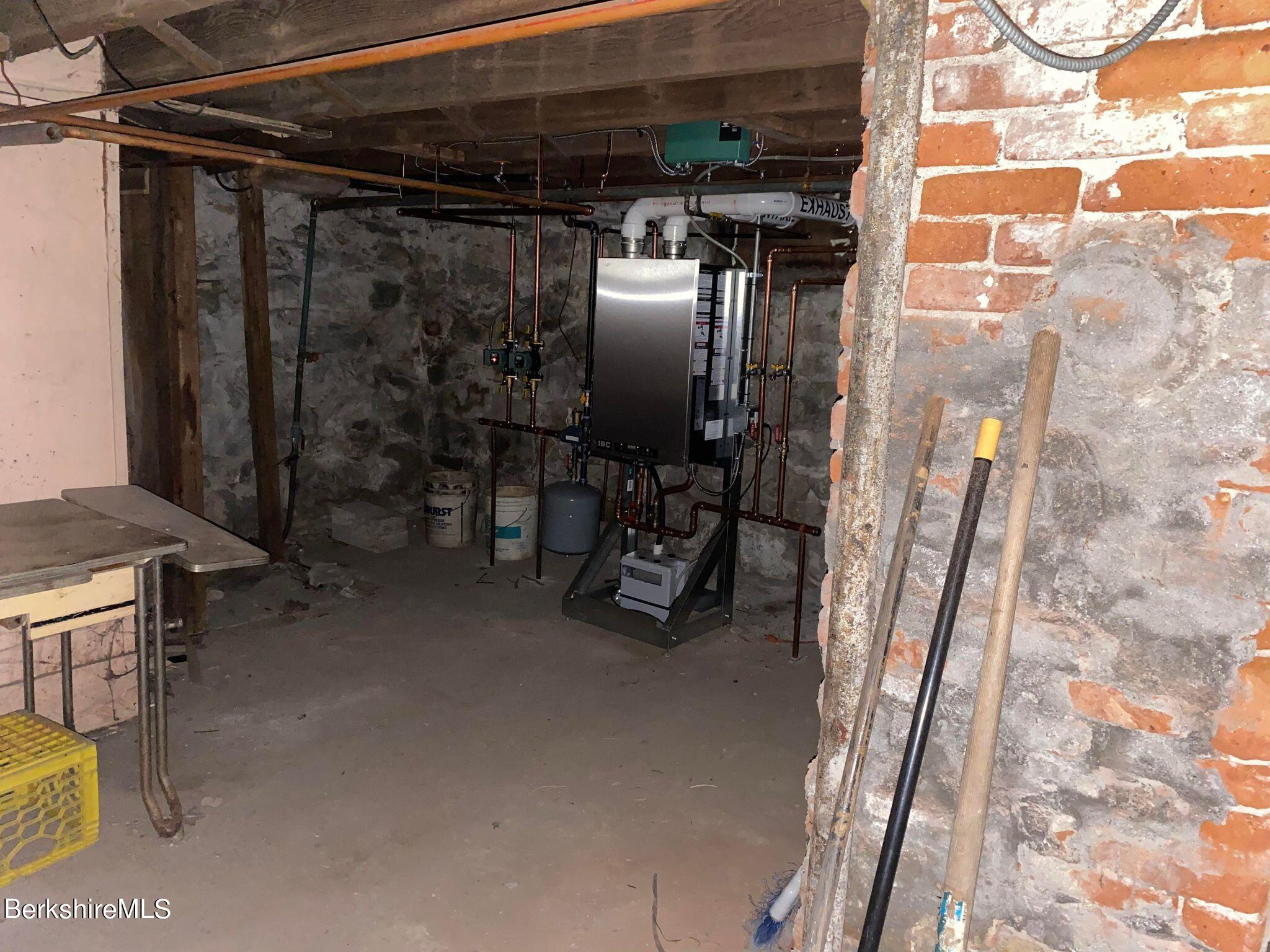 12-14 Spring Street Pittsfield, MA 01201 - Photo 24 of 39 14 spring basement