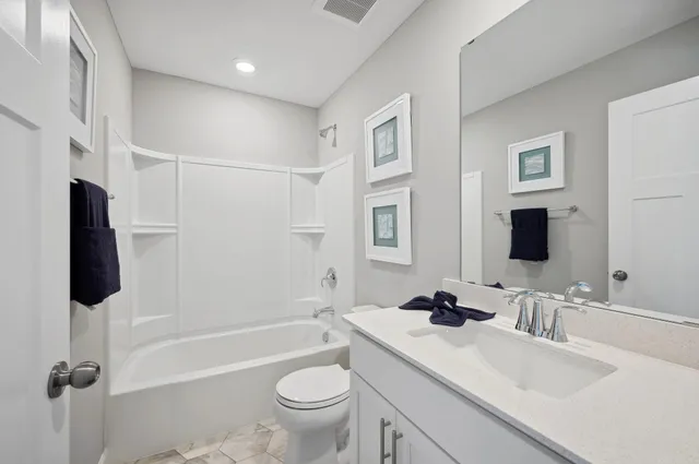 $365,100 | 21789 Lilac Lane, Farmington, MN 55024