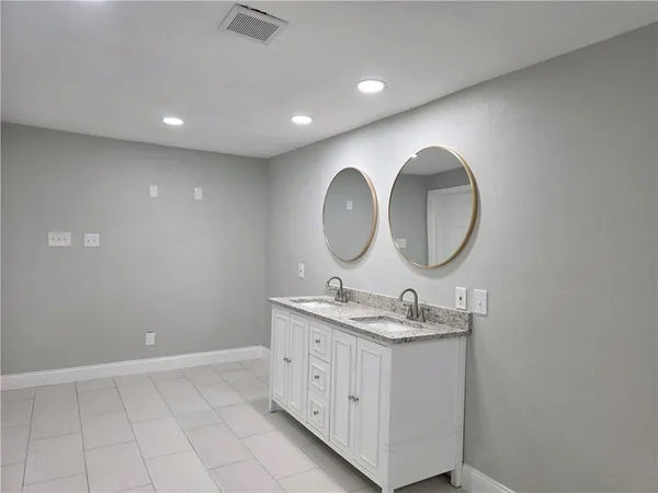 $2,195 | 1230 Ray Drive, Corpus Christi, TX 78411