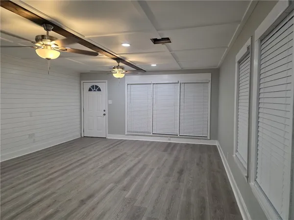 $2,195 | 1230 Ray Drive, Corpus Christi, TX 78411